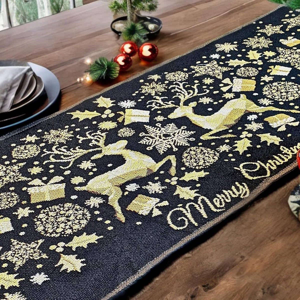 DaDa Bedding Magical Golden Reindeer Woven Tapestry Dining Table