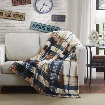 Super Soft Flannel Throw Blanket – Winter Cabin Plaid
