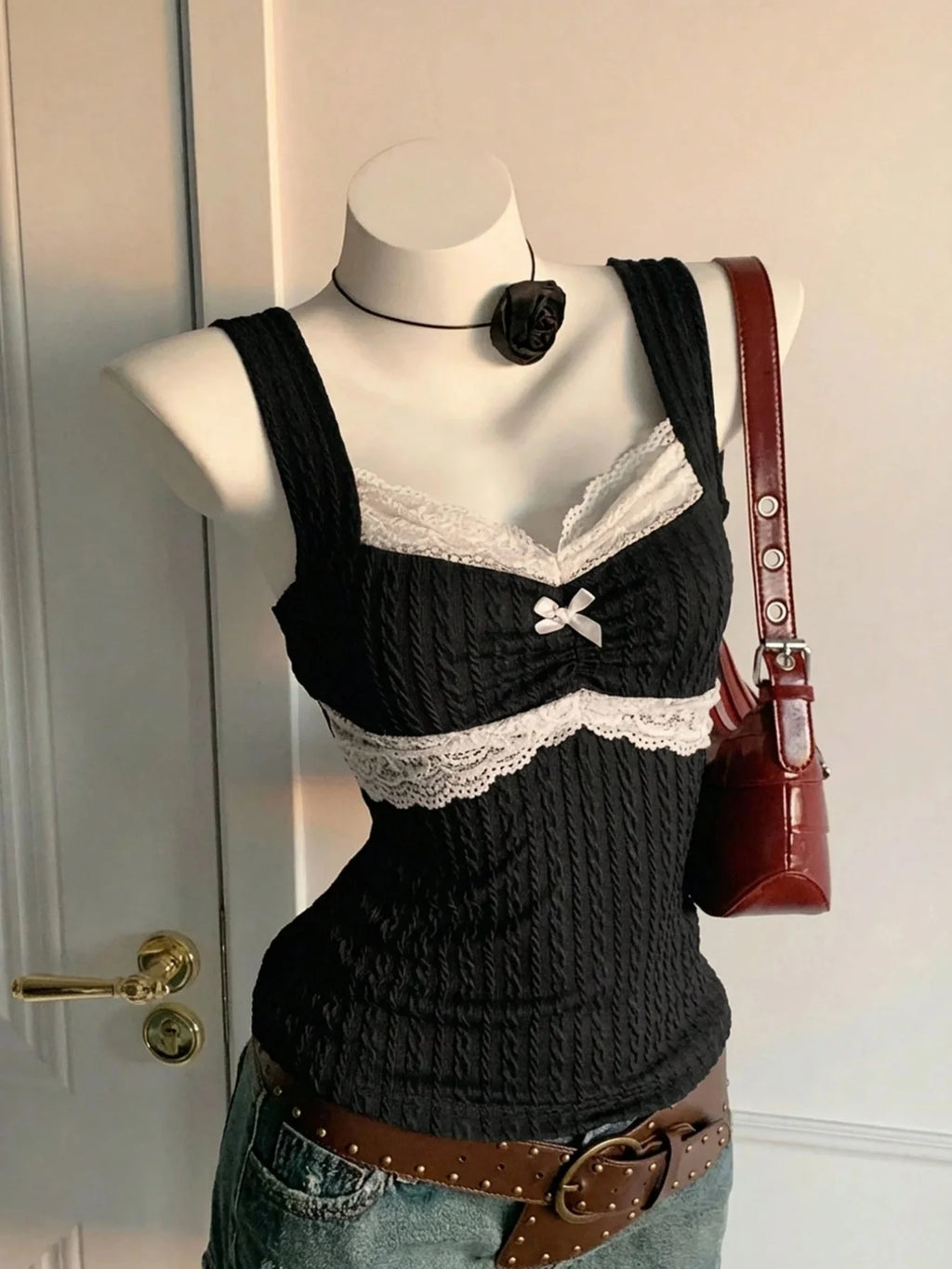 Y2K Lace Bow Tank Top