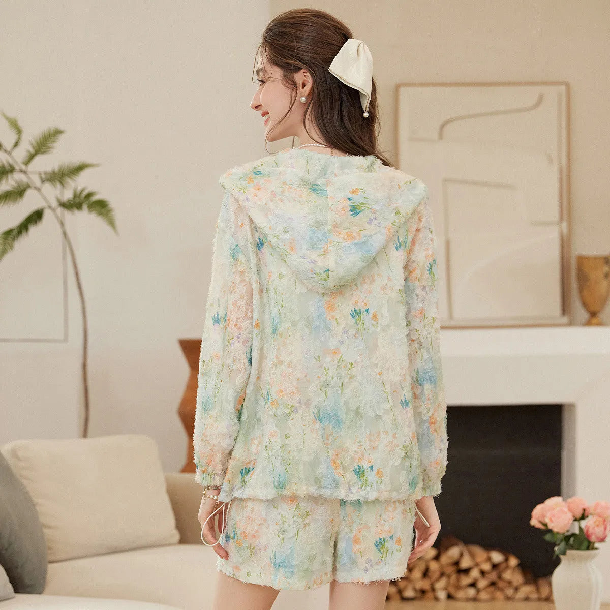 LOUIS YAO Women's Set 2026 Spring and Autumn Casual Set Printed Hooded Two-Piece Set Loose Long Sleeve Coat & Short Pants