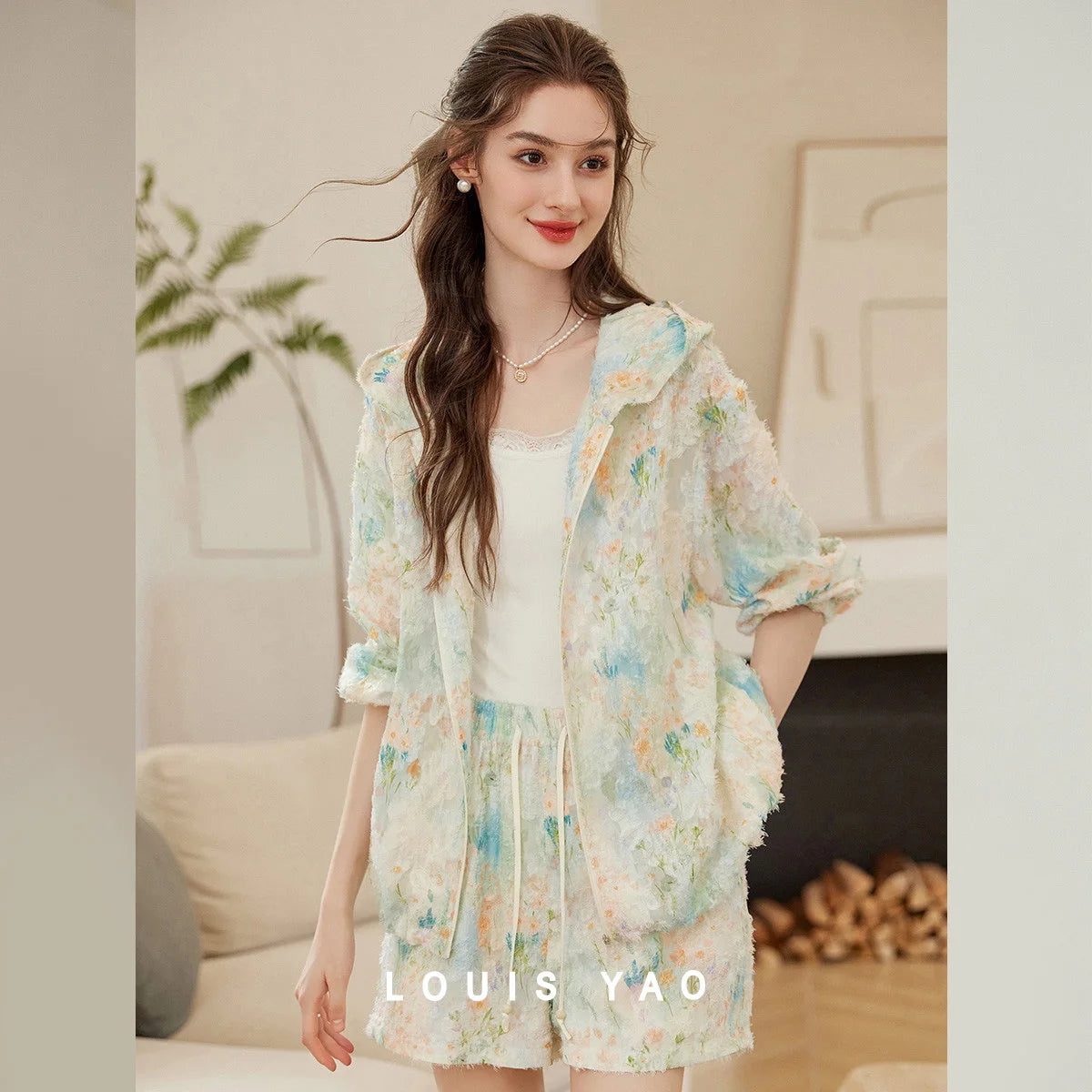LOUIS YAO Women's Set 2026 Spring and Autumn Casual Set Printed Hooded Two-Piece Set Loose Long Sleeve Coat & Short Pants