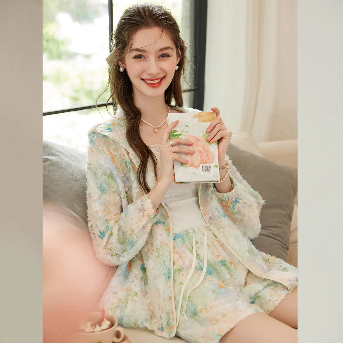LOUIS YAO Women's Set 2026 Spring and Autumn Casual Set Printed Hooded Two-Piece Set Loose Long Sleeve Coat & Short Pants